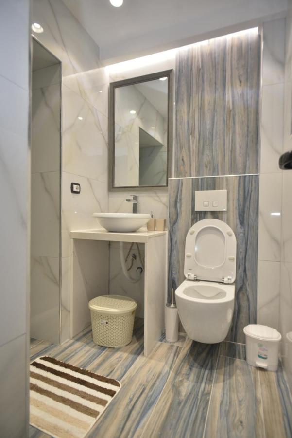 Tirana Central Apartments Esterno foto